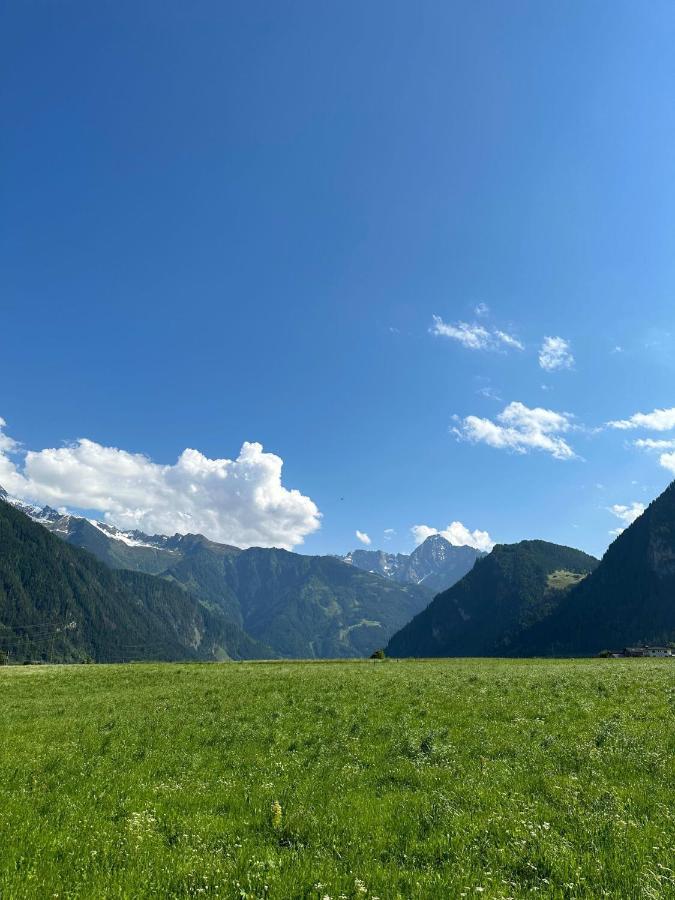 Cozy Loft In The Alps Of Zillertal Leilighet Schwendau Eksteriør bilde